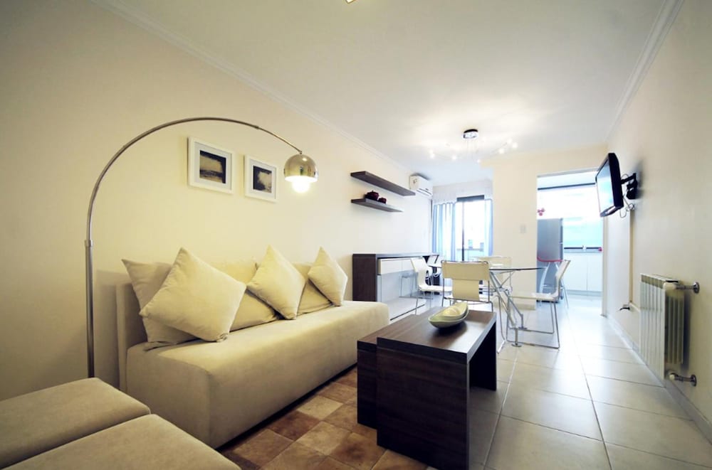 Фото Bvd. Illia Flat Mec