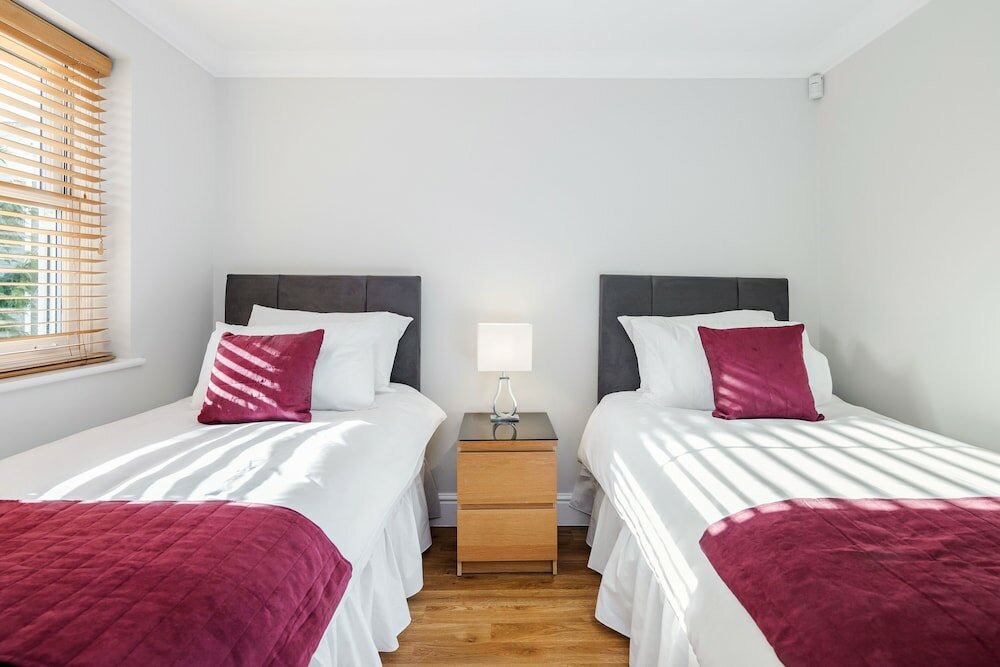 Фото Roomspace Apartments -Orchard Place