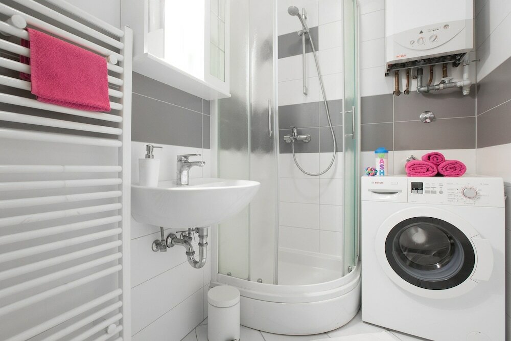 Фото Witty Please & Bardot