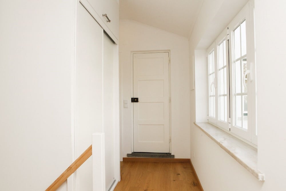 Фото Cushy Apartment with garden in Estoril