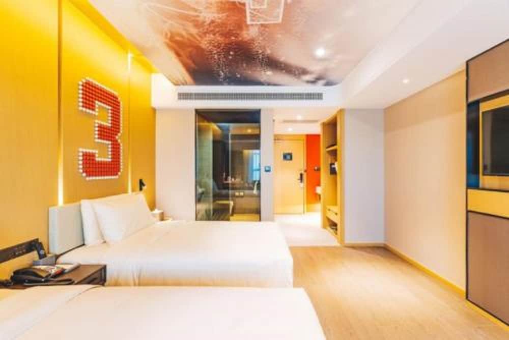 Фото Atwell Suites Shanghai Wuning