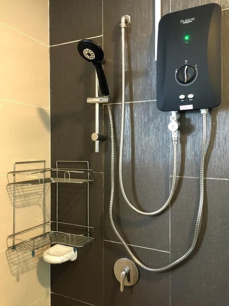 Фото Raffles Suites Homestay