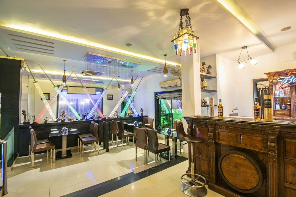 Фото FabExpress Signature