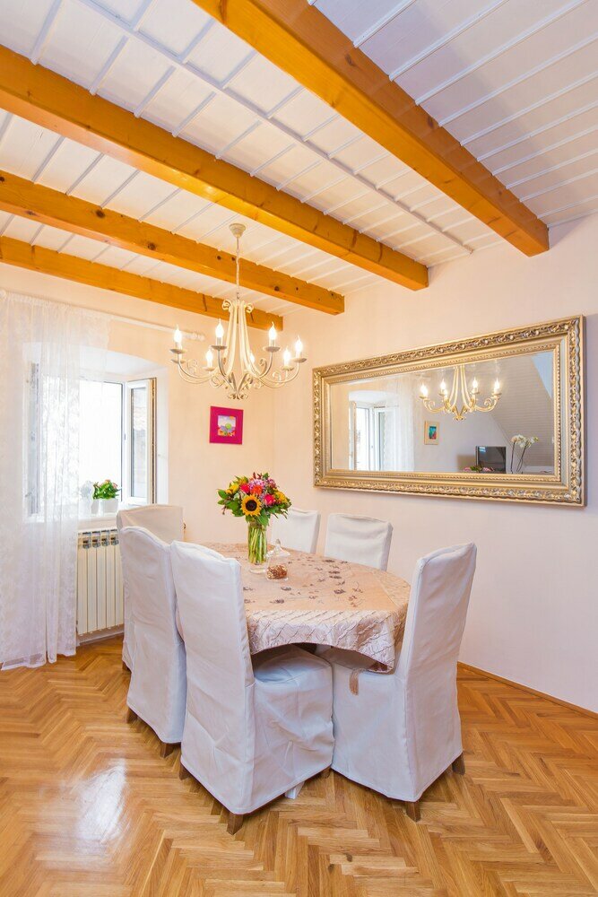 Фото Apartments and rooms Perla