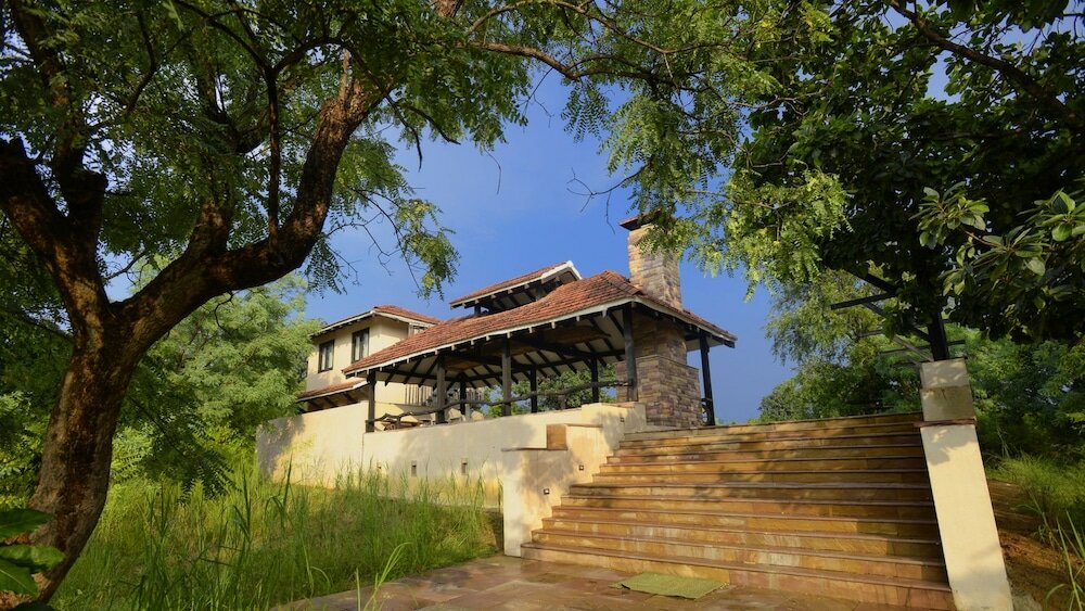 Фото Жилое Помещение Pugdundee Safaris - Denwa Backwater Escape Satpura