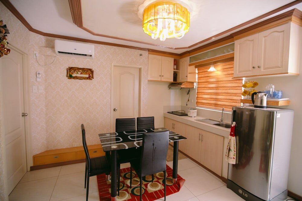 Фото Kara's Condotels