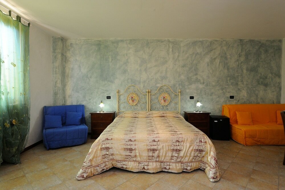 Фото Agriturismo Lustrinu