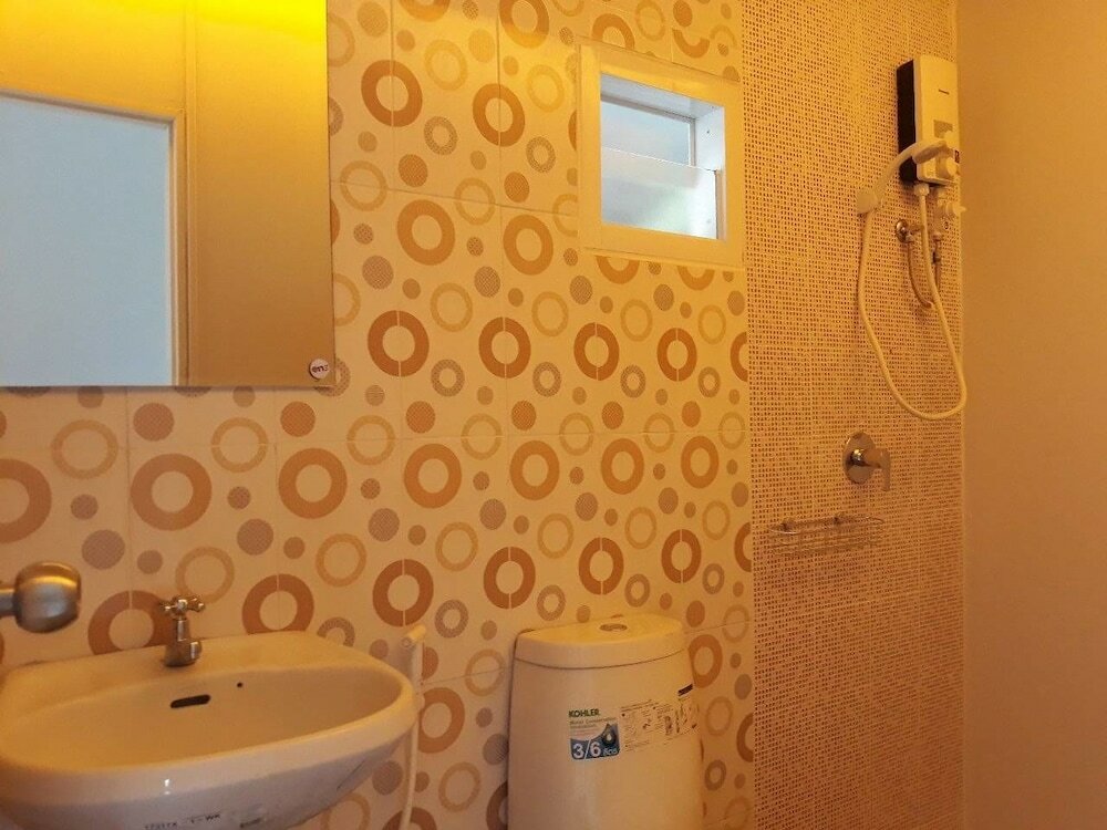 Фото Golden Teak Ville