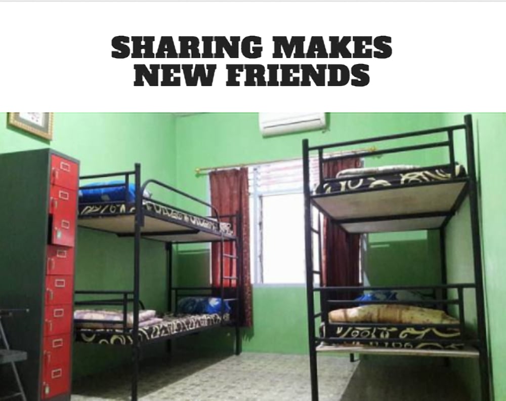 Фото Dazhong Backpackers Hostel