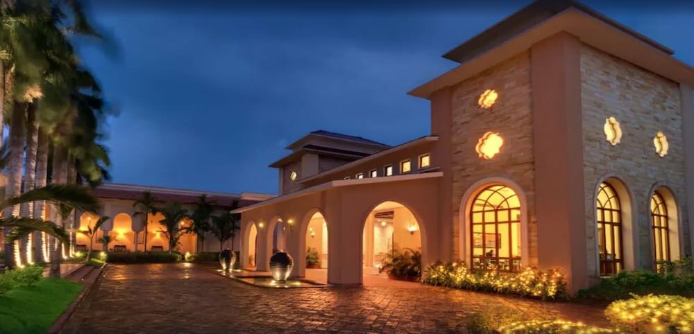 Hotel Ibiza The Fern Resort and SPA Kolkata, Calcutta, photo