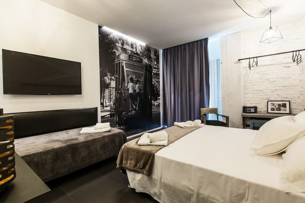 Фото The Boutique Napoli Suite