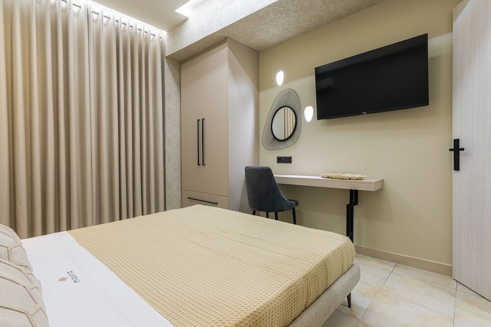 Фото Mouria Studios & Apartments