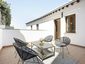 отель Limehome Granada Calle Santa Ana
