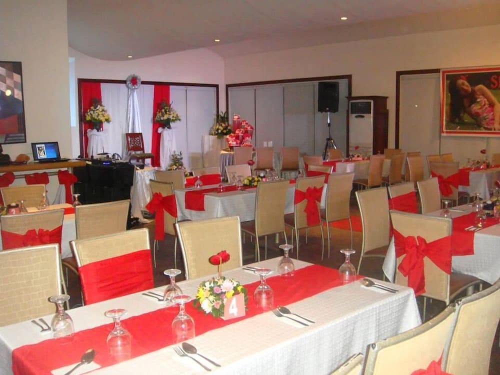 Фото Acropolis North Water Camp