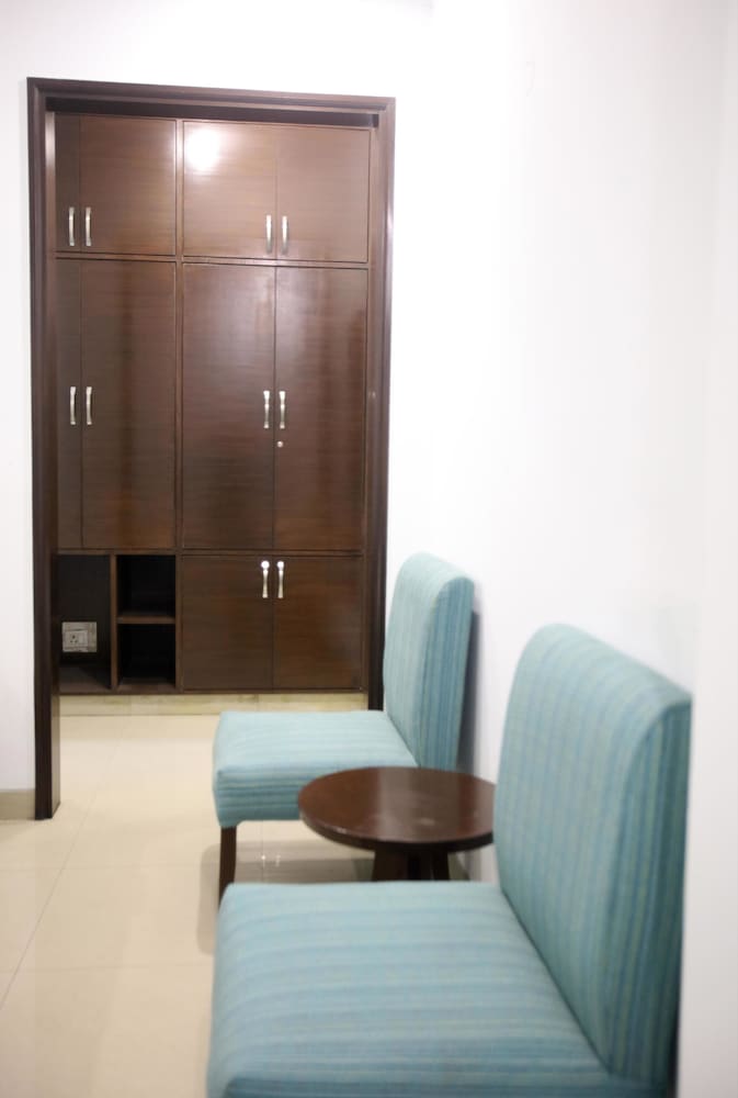 Фото Mint Ambience Suites