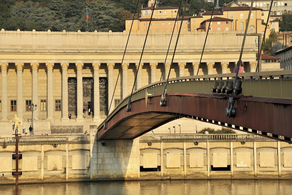 Фото Mhl - Maison Hotel Lyon