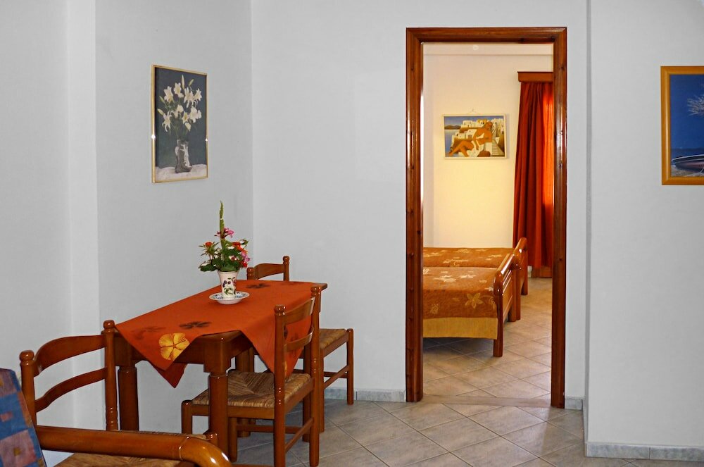 Фото Nereides Apartments