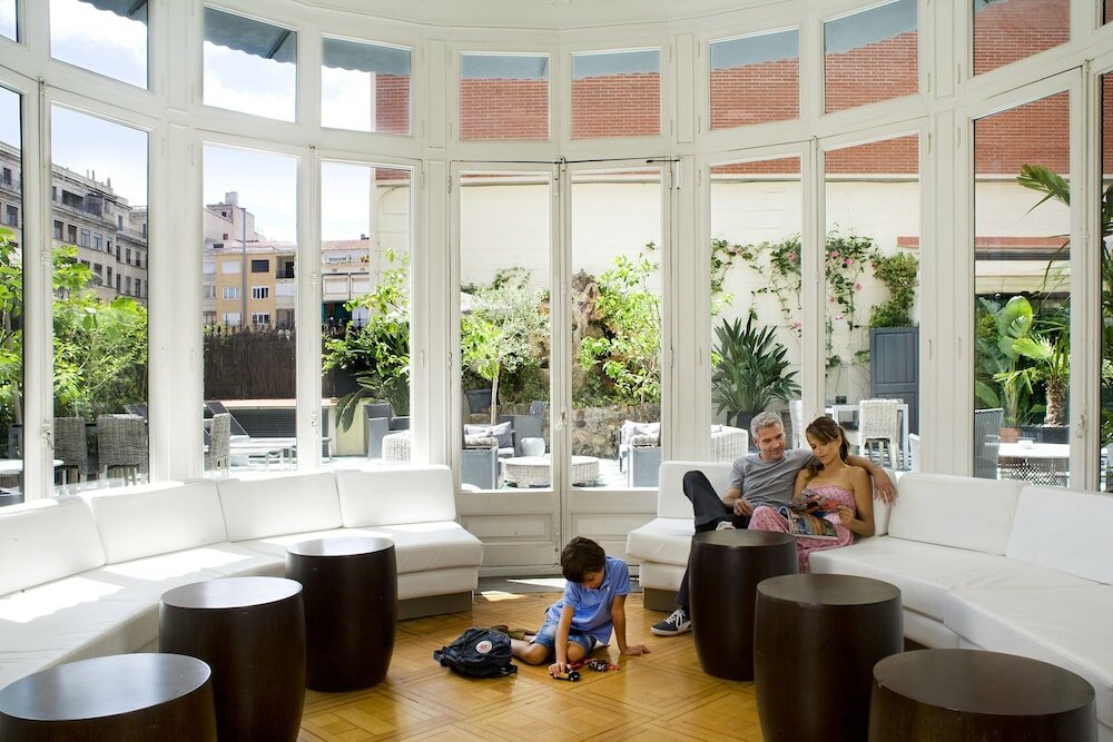 Фото Hotel Praktik Rambla