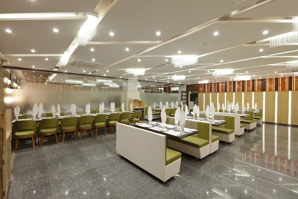 Фото Hotel Luxura