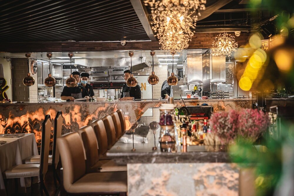 Фото Zhuhai LongZhuDa International Hotel