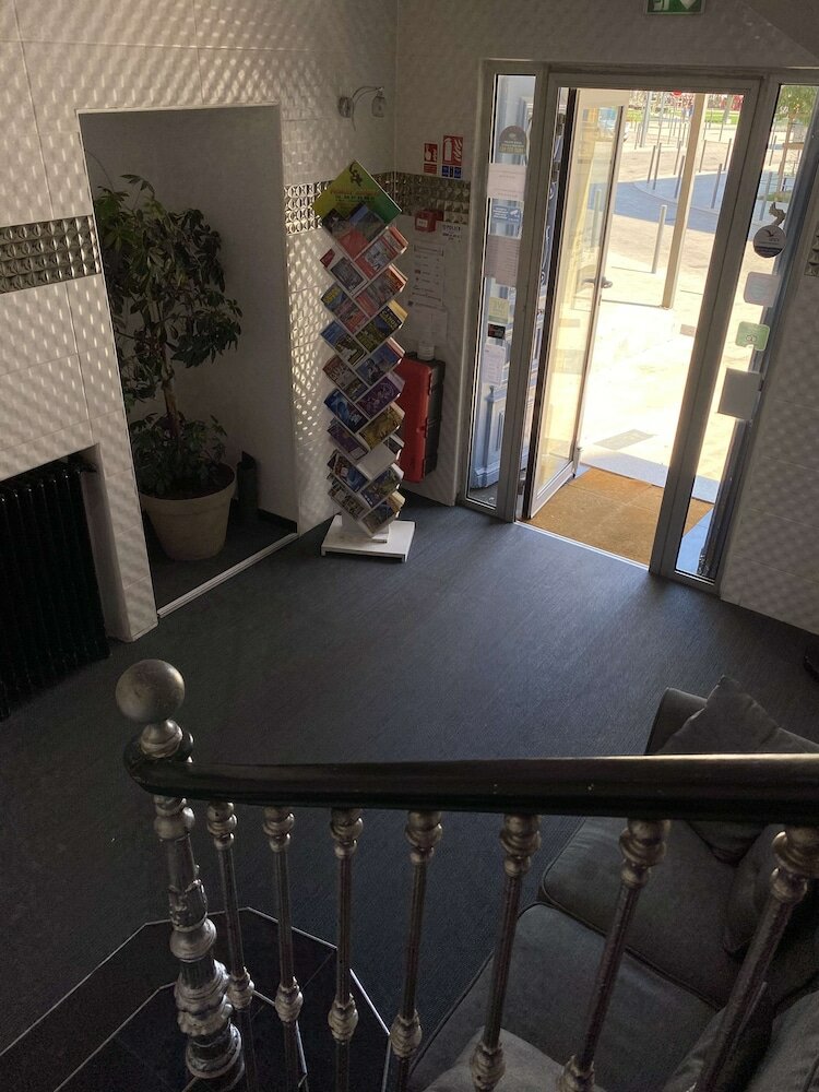 Фото Kyriad Direct Beziers Centre