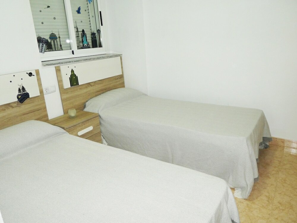 Фото Apartamentos Tavernes Gandía 3000