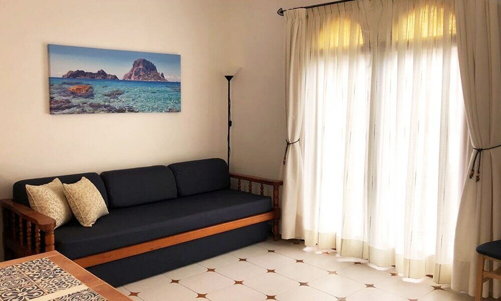 Фото Granada Apartments Ibiza