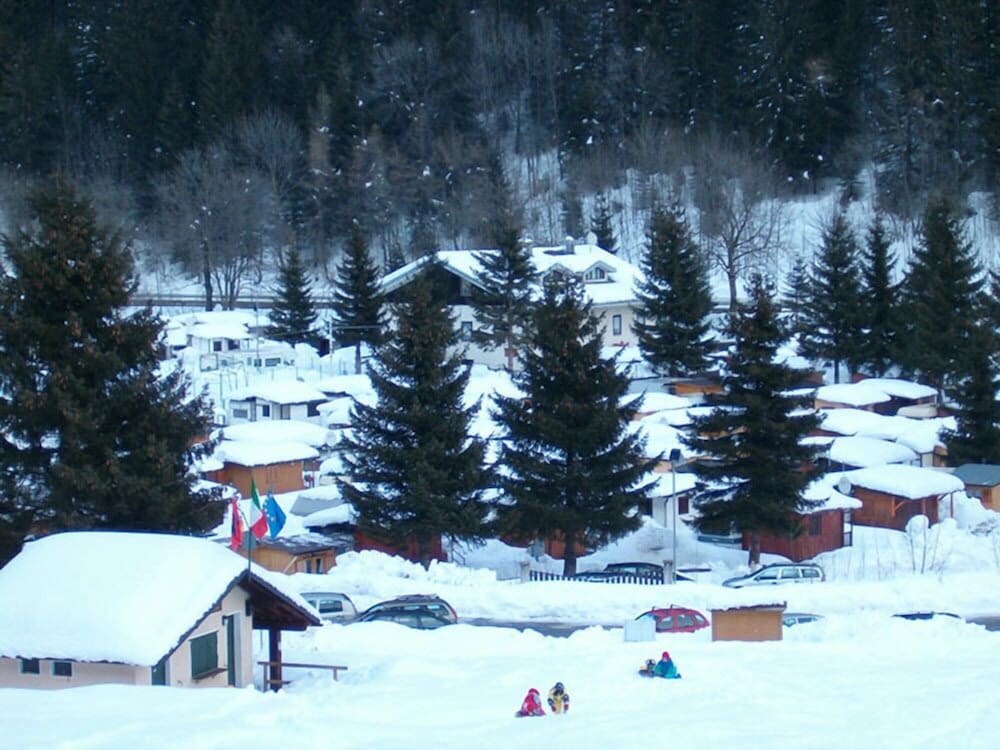 Фото Campodolcino Camping