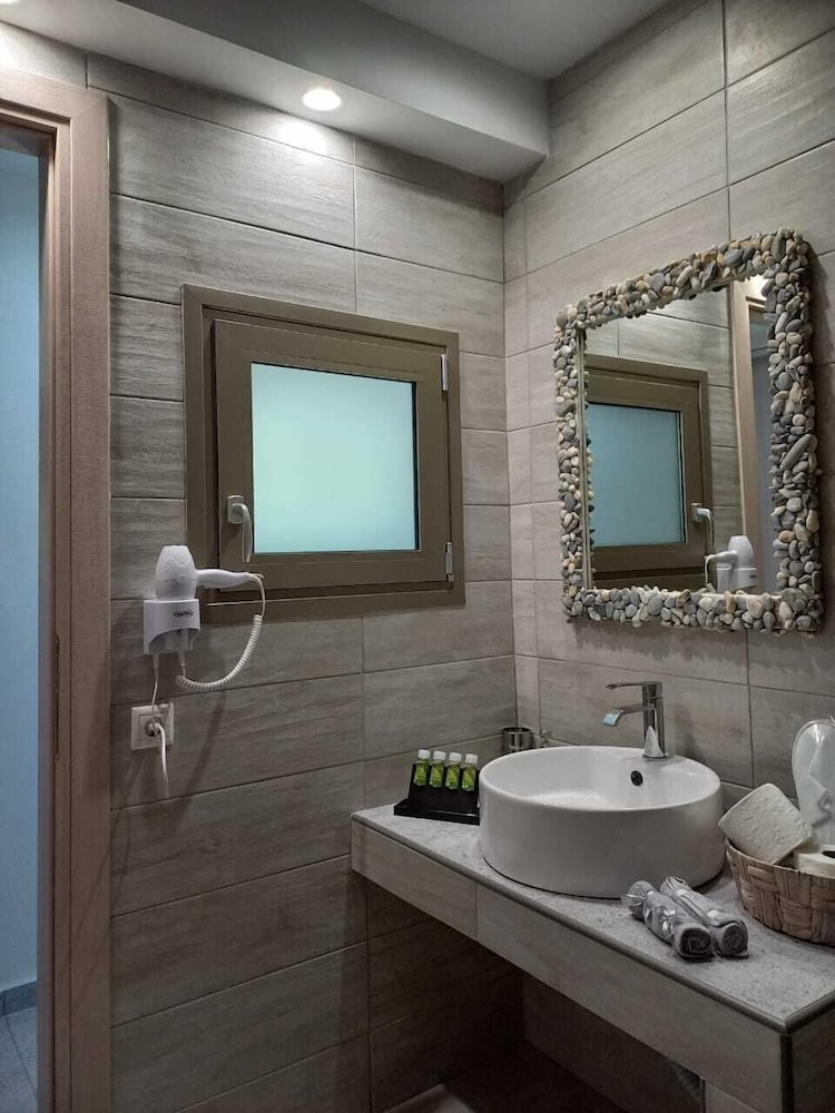 Фото Core Luxury Suites