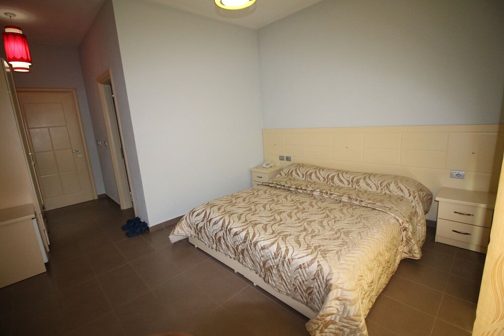 Фото Piazza Hotel