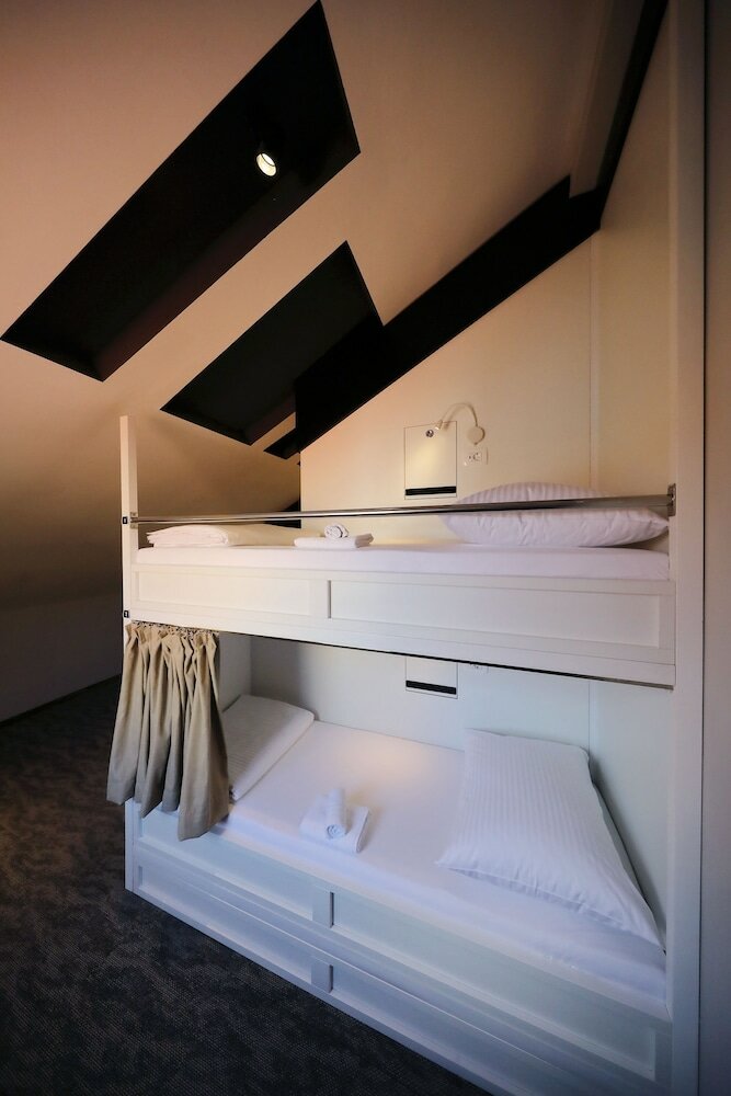 Фото Downtown Boutique Hostel