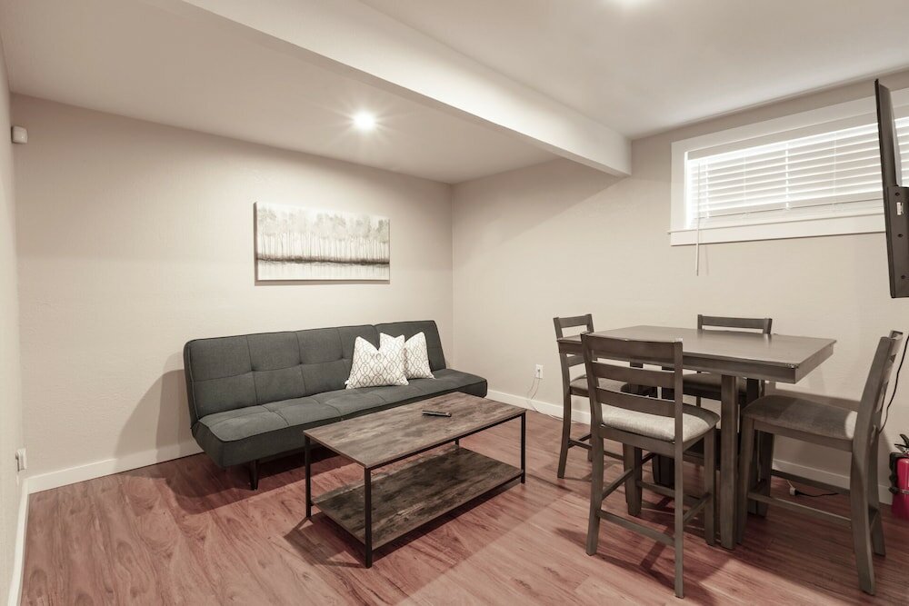 Фото Marbella Lane Triplex San Jose