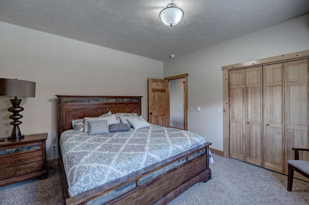 Фото Blackmoon Chalet at Terry Peak