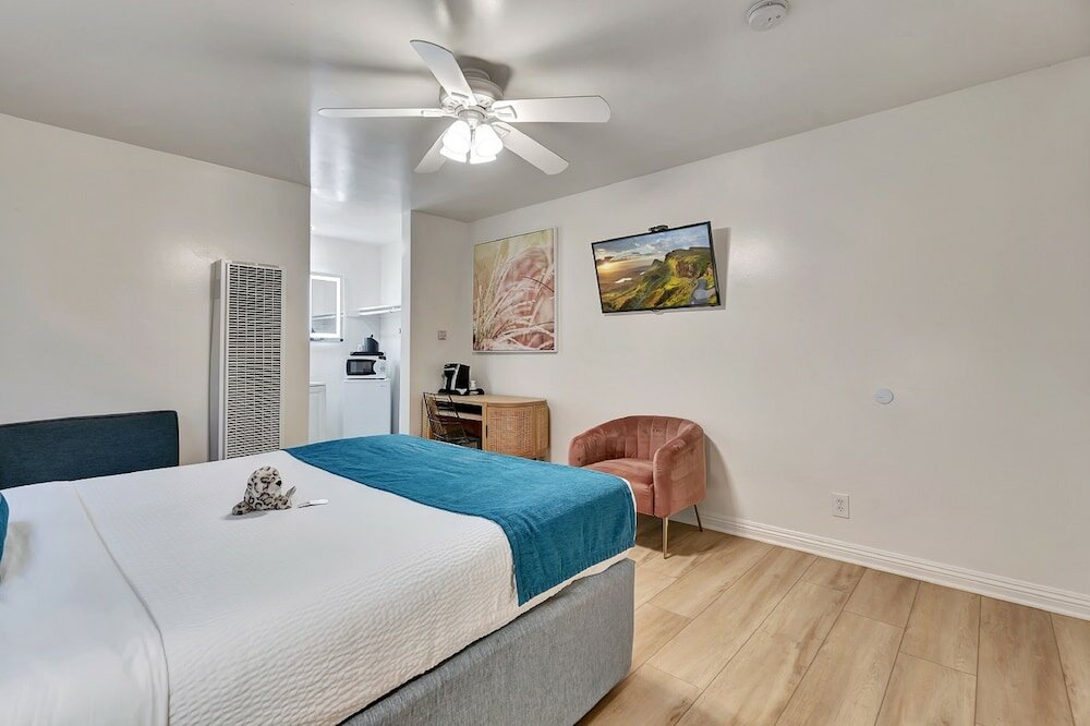 Фото Santa Monica Hotel