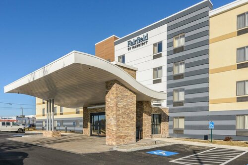Гостиница Fairfield Inn by Marriot Manchester-Boston Regional Airport в Манчестере
