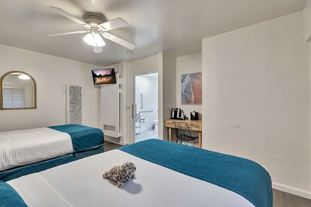 Фото Santa Monica Hotel