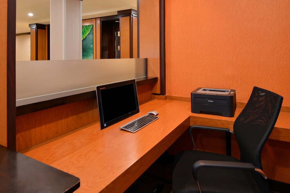 Фото Fairfield Inn & Suites by Marriott Fort Wayne