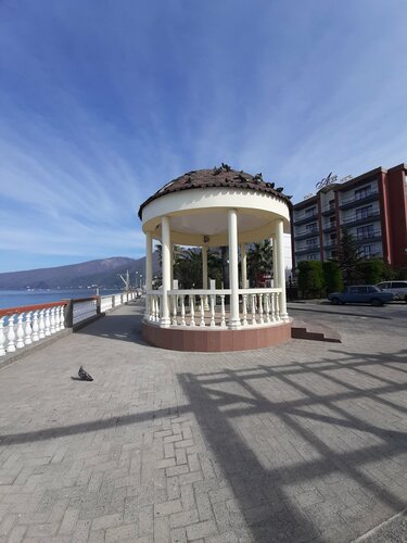 Внешний вид отеля Alex Resort & SPA Hotel в Гагре, фото 5