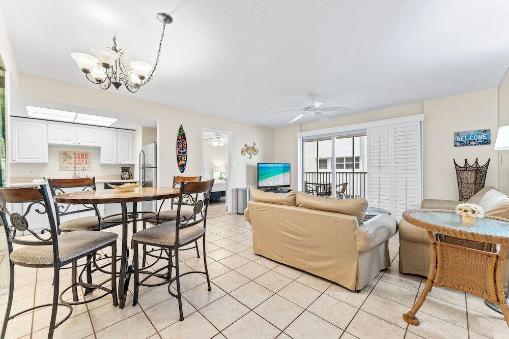 Фото Crescent Arms by Beachside Management