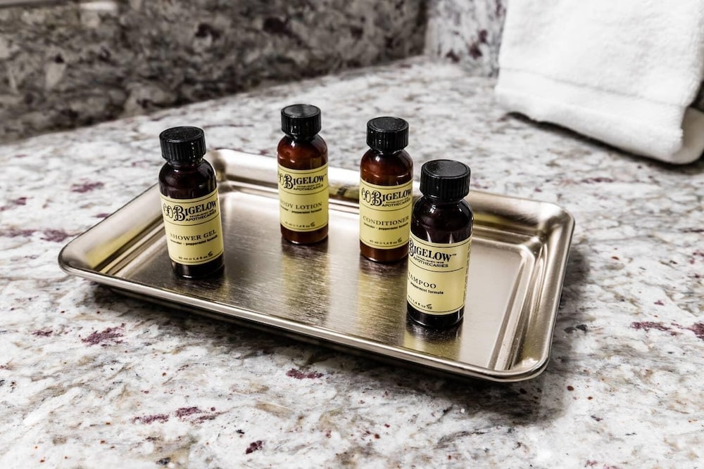 Фото StayOvr at Legacy West - Windrose