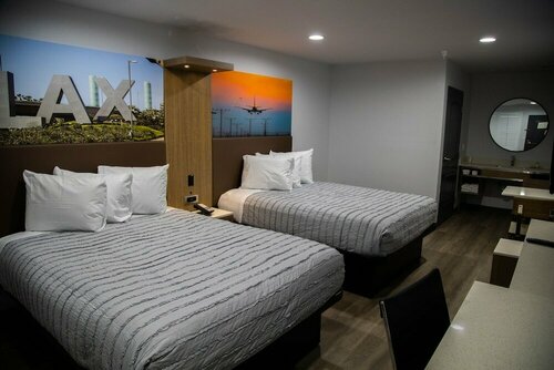 Гостиница Pico Rivera Inn and Suites