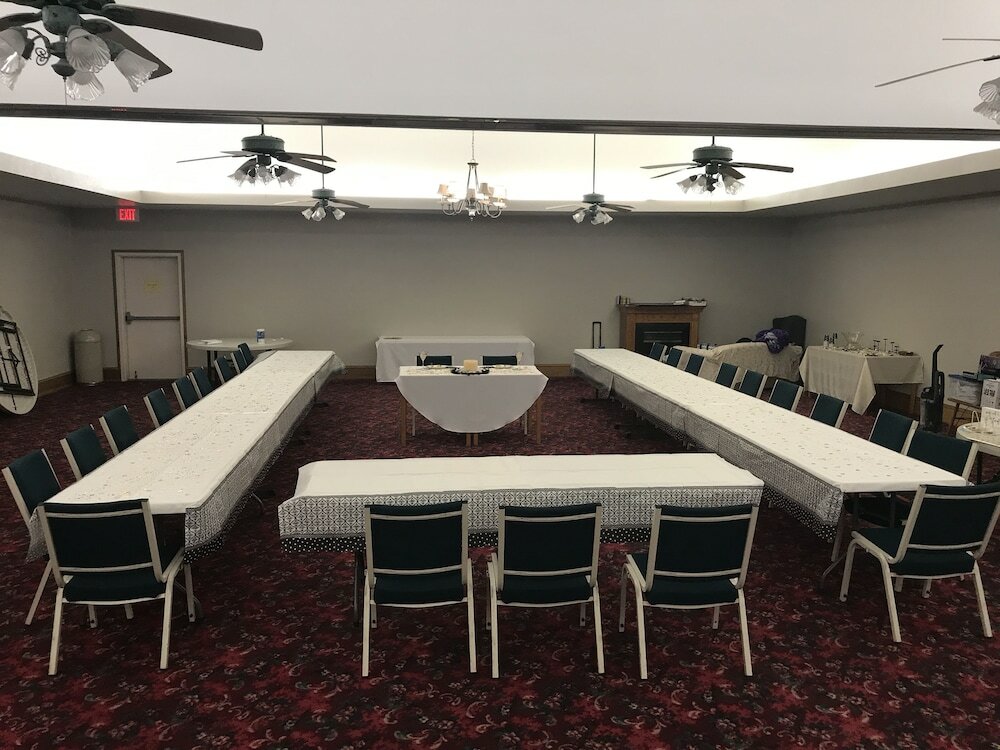 Фото Days Inn by Wyndham Grove