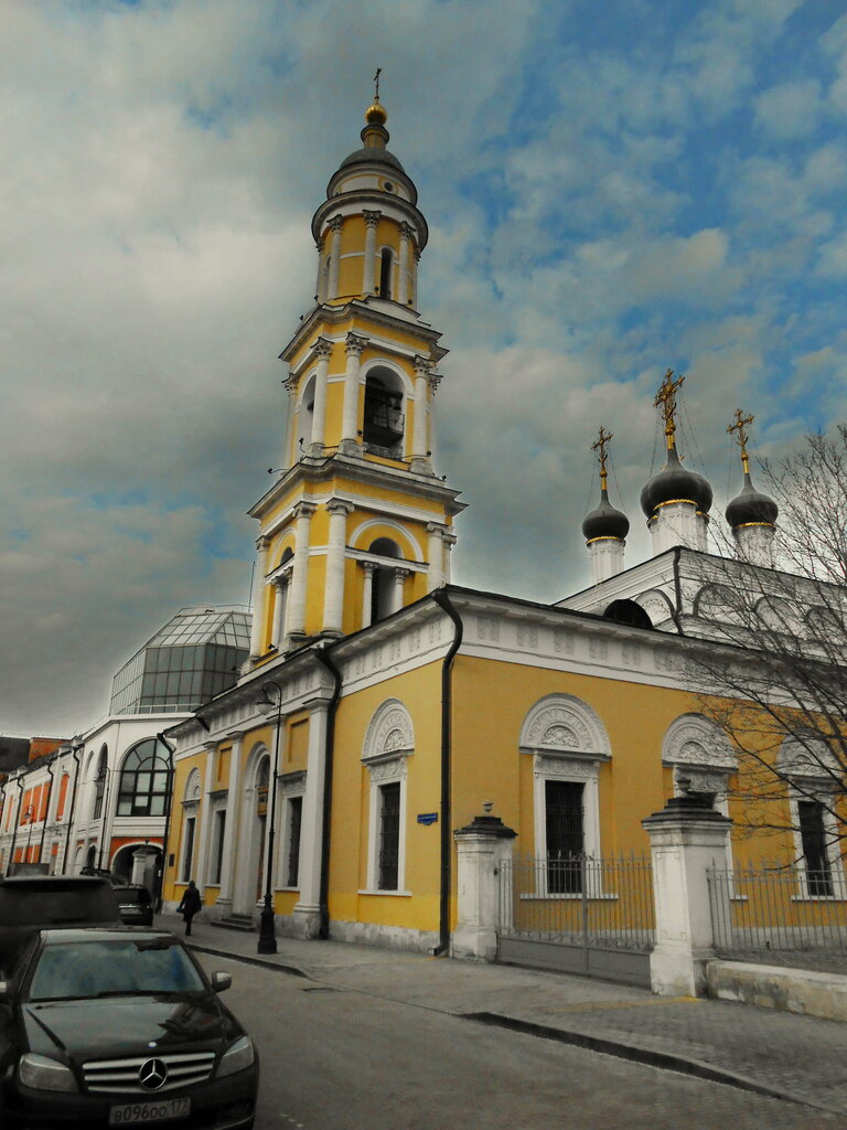 Православный храм Церковь Николая Чудотворца в Толмачах, Москва, фото