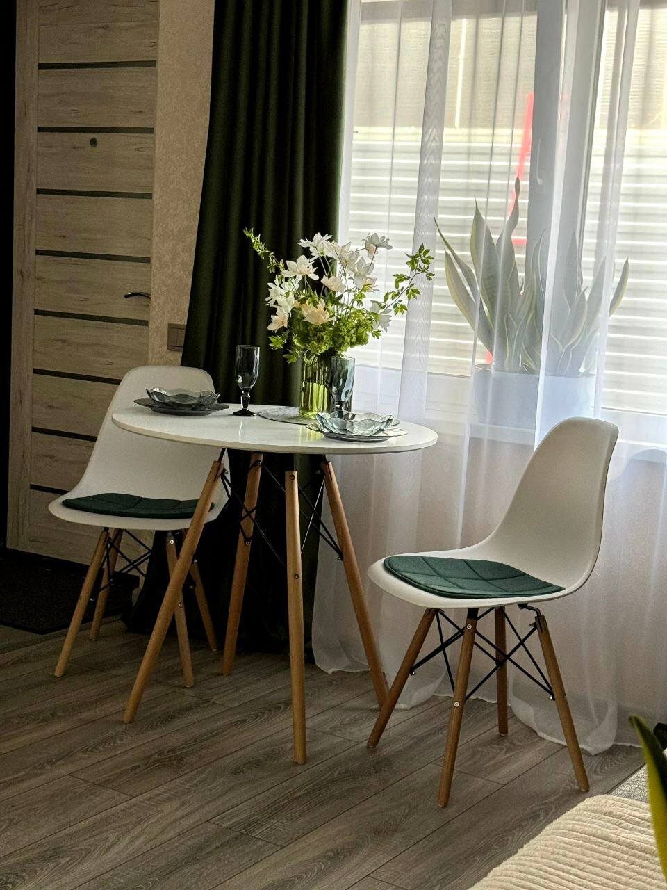 Фото Атмосфера