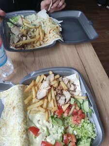 Lucky (posyolok Novy Svet, 1Б), comida rápida