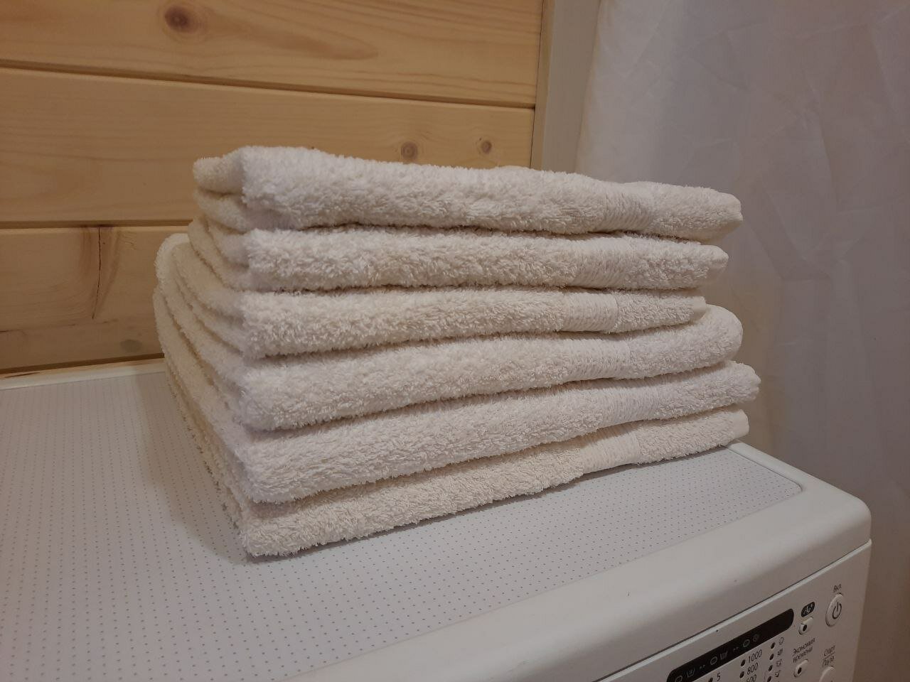 Фото Зеленый дом у пляжа