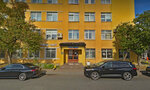 Sunquadro (Uralskaya Street, 19к10) ، زجاج مزخرف