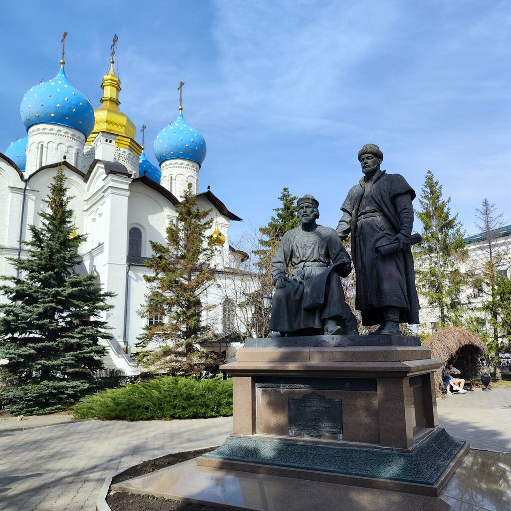 Observation deck Ploshchadka za Blagoveshchenskim soborom Kazanskogo Kremlya, Kazan, photo