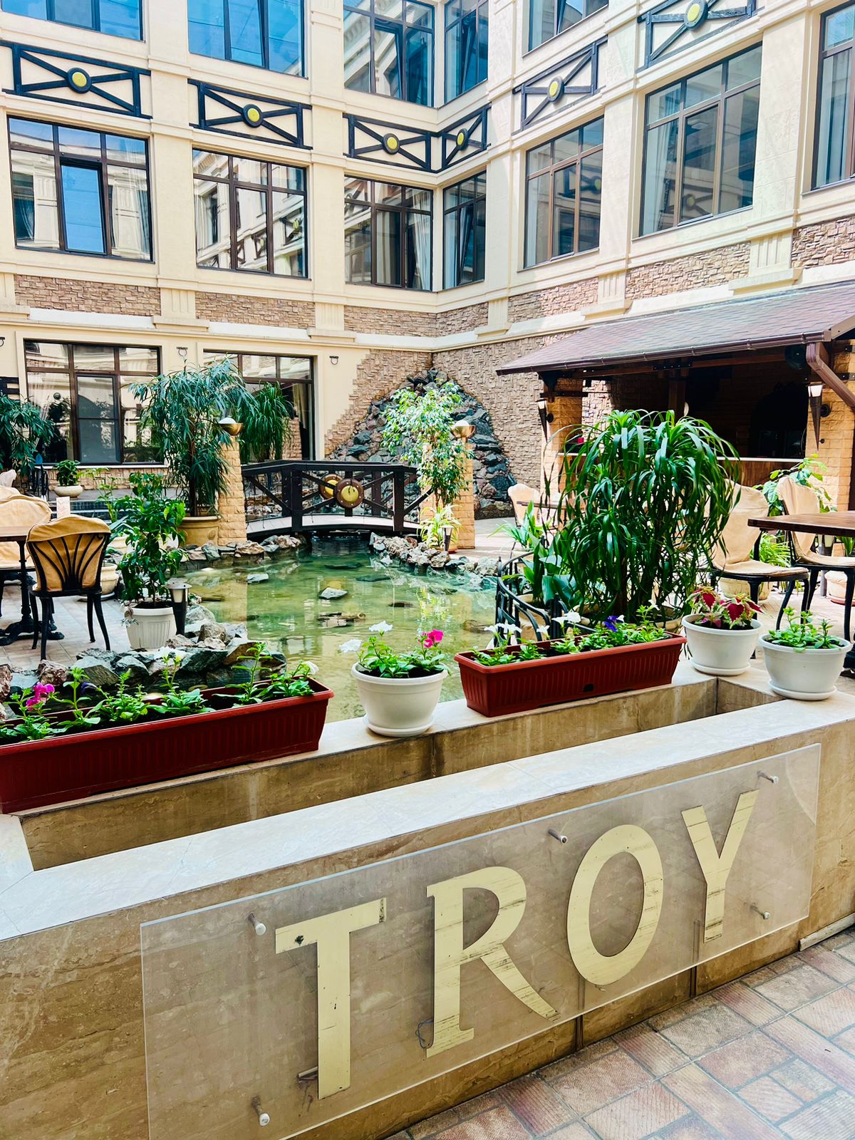 Фото отеля 3