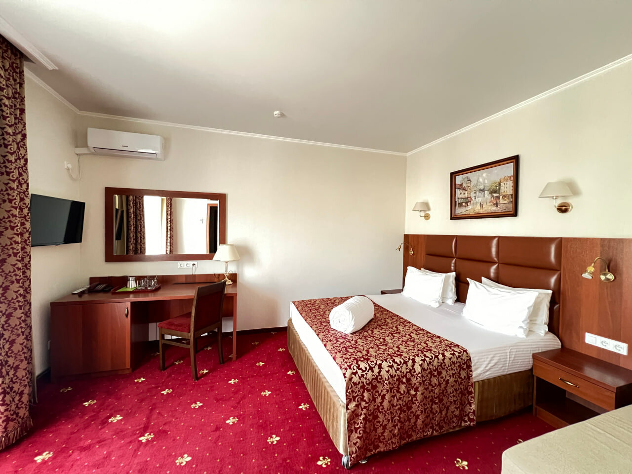 Фото Де Париж